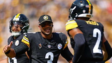 Los Angeles Chargers v Pittsburgh Steelers
