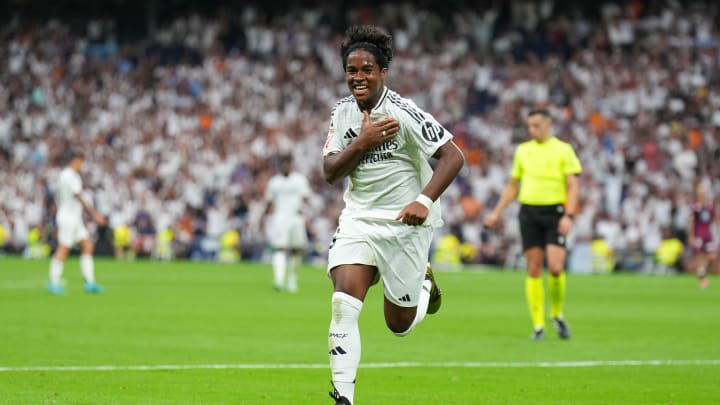 Real Madrid CF v Real Valladolid CF - LaLiga EA Sports Real Madrid CF v Real Valladolid CF - LaLiga EA Sports