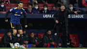 Atletico Madrid v Manchester United: Round Of Sixteen Leg One - UEFA Champions League