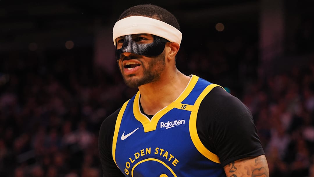 Mar 17, 2025; San Francisco, California, USA; Golden State Warriors guard Gary Payton II (0) reacts after being called for a foul against the Denver Nuggets during the third quarter at Chase Center. Mandatory Credit: Kelley L Cox-Imagn Images Mar 17, 2025; San Francisco, California, USA; Golden State Warriors guard Gary Payton II (0) reacts after being called for a foul against the Denver Nuggets during the third quarter at Chase Center. Mandatory Credit: Kelley L Cox-Imagn Images