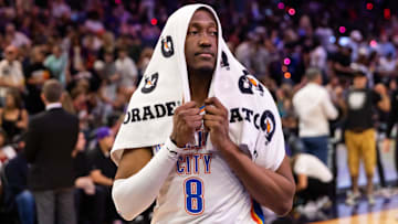 Apr 9, 2025; Phoenix, Arizona, USA; Oklahoma City Thunder forward Jalen Williams (8) against the Phoenix Suns at Footprint Center. Mandatory Credit: Mark J. Rebilas-Imagn Images