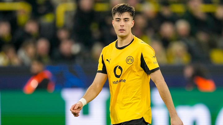 Verliert der BVB Aaron Anselmino im Winter? 