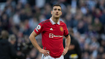Diogo Dalot kecewa setelah Manchester United kalah dari Newcastle United