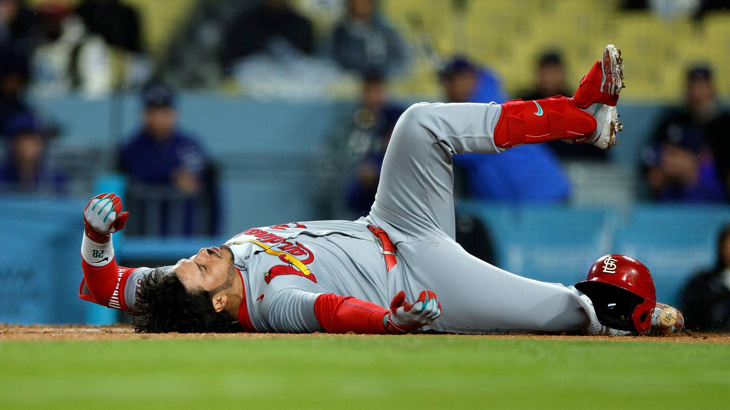 Nolan Arenado's concerning streak has Cardinals fans panicking already - Vimarsana News