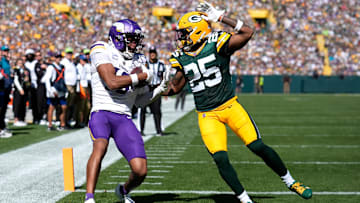 Minnesota Vikings v Green Bay Packers
