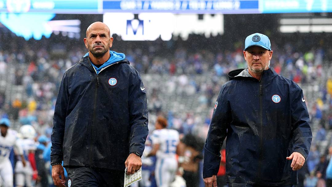 Sep 27, 2026; East Rutherford, New Jersey, USA;  Tennessee Titans head coach Robert Saleh walks off the field after the game against the New York Giants at MetLife Stadium.  Mandatory Credit: Vincent Carchietta-Imagn Images