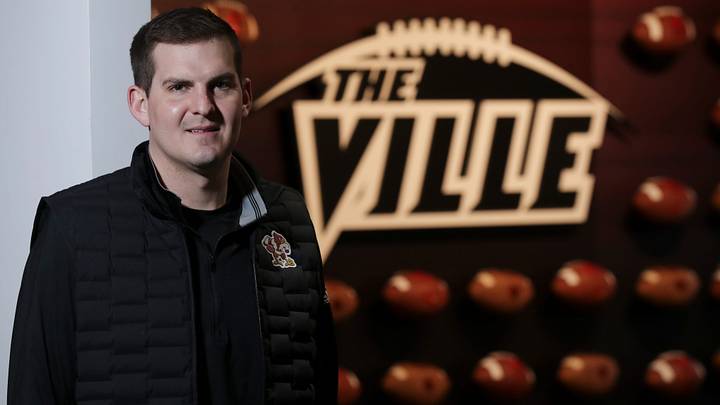 U of L's Pete Nochta is the director of recruiting for football in Louisville, Ky. on Feb. 8, 2023.

Nochta02 Sam
