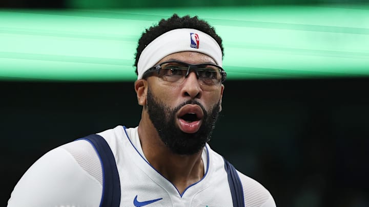 Anthony Davis appears stunned in a match against the San Antonio Spurs