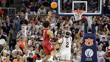 Auburn fans were reminded of a recent brutal outcome on the football field after Mark Sears hit a dagger in the IBOB