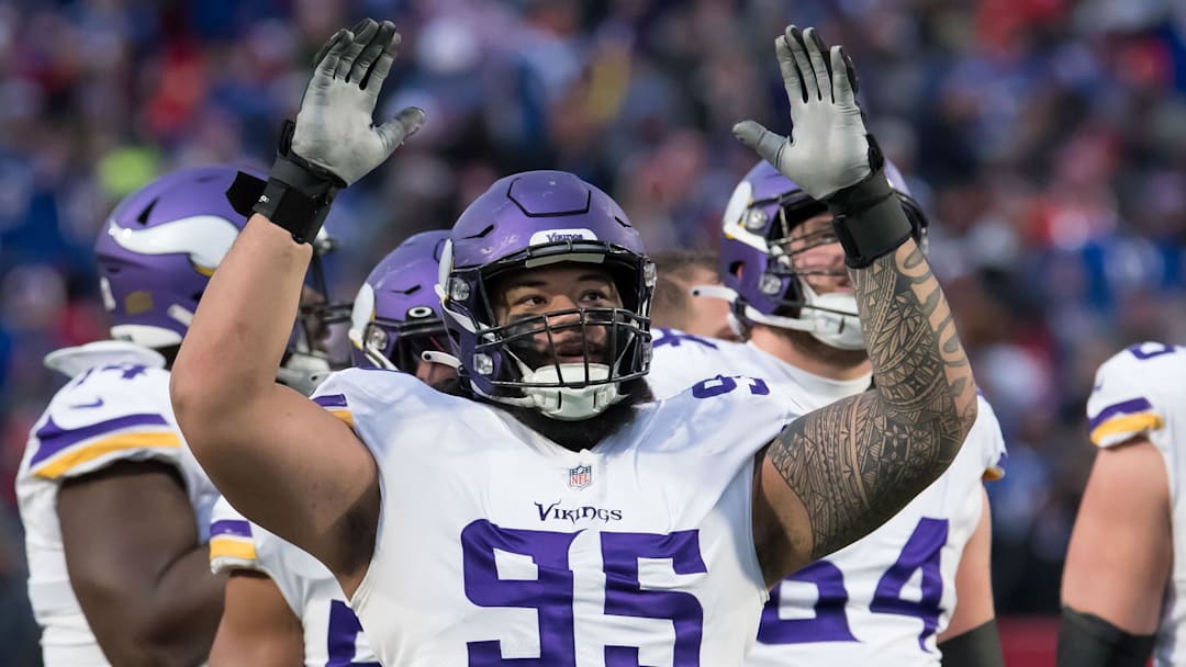 Former Minnesota Vikings defensive tackle Khyiris Tonga