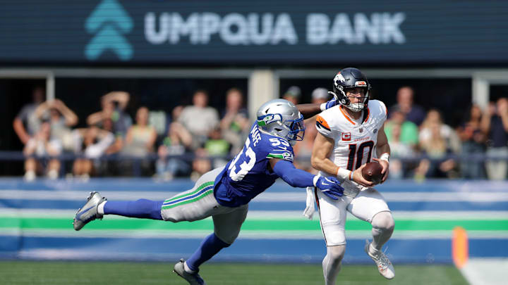 Denver Broncos v Seattle Seahawks