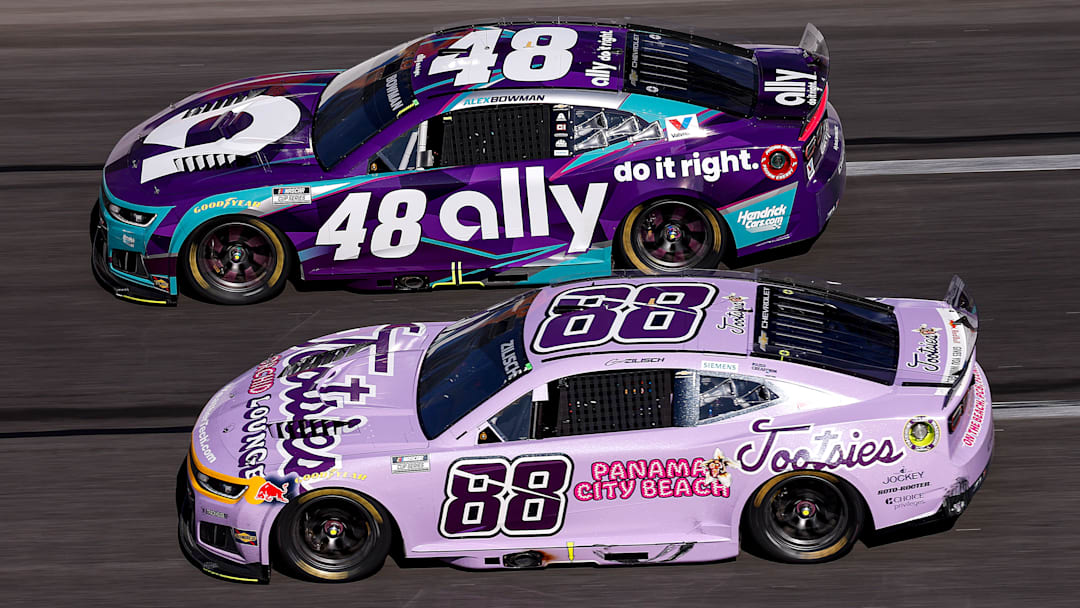 Alex Bowman, Hendrick Motorsports, Connor Zilisch, Trackhouse Racing, EchoPark Speedway (Atlanta Motor Speedway), NASCAR Alex Bowman, Hendrick Motorsports, Connor Zilisch, Trackhouse Racing, EchoPark Speedway (Atlanta Motor Speedway), NASCAR