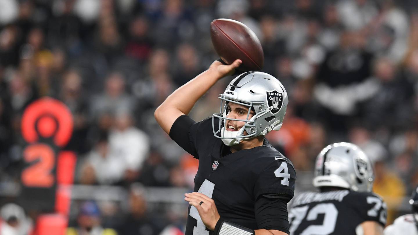 3 reasons Aidan O'Connell will win with the starting QB job in 2024 - Vimarsana News
