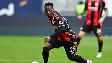 So fit wie Winter-Leihgabe Arnaud Kalimuendo sollen bei der SGE nicht alle Spieler sein