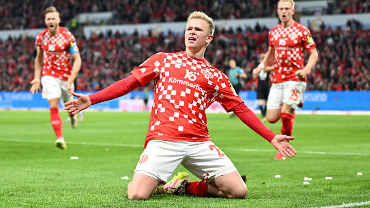 Verlässt Jonathan Burkardt den FSV Mainz 05? Verlässt Jonathan Burkardt den FSV Mainz 05?