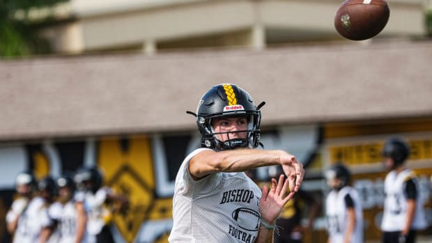 Bishop Verot quarterback Carter Smith.