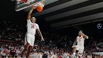 Alabama forward Derrion Reid