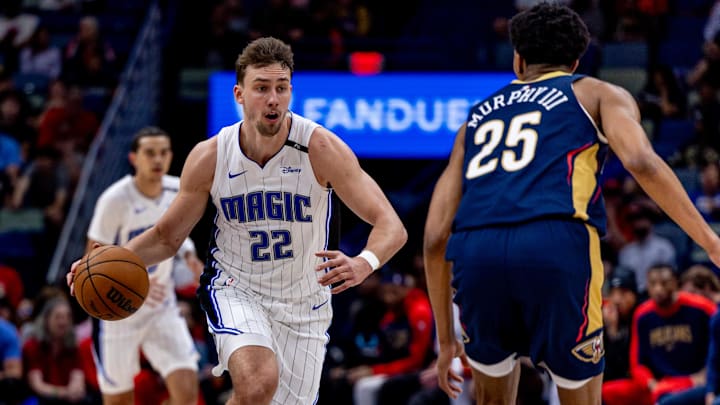 Mar 13, 2025; New Orleans, Louisiana, USA; Orlando Magic forward Franz Wagner (22) brings the ball up court against New Orleans Pelicans guard Trey Murphy III (25) during the first half at Smoothie King Center. Mandatory Credit: Stephen Lew-Imagn Images Mar 13, 2025; New Orleans, Louisiana, USA; Orlando Magic forward Franz Wagner (22) brings the ball up court against New Orleans Pelicans guard Trey Murphy III (25) during the first half at Smoothie King Center. Mandatory Credit: Stephen Lew-Imagn Images