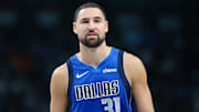 Nov 5, 2025; Dallas, Texas, USA;  Dallas Mavericks guard Klay Thompson (31) reacts against the New Orleans Pelicans during the first quarter at American Airlines Center. Mandatory Credit: Kevin Jairaj-Imagn Images