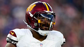 Washington Commanders defensive tackle Johnny Newton