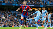 Com gol e assistência, Gallagher fez a diferença no último jogo entre Manchester City e Crystal Palace no Ettihad