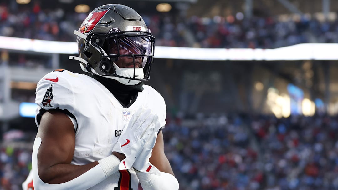 Tampa Bay Buccaneers RB Rachaad White explained a cryptic message he sent that caused a bit of a stir among fans.