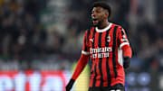 Emerson Royal, do Milan, é alvo do Flamengo
