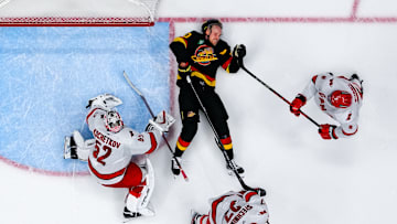 Carolina Hurricanes v Vancouver Canucks