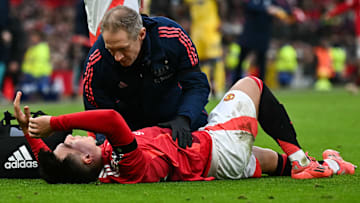 TOPSHOT-FBL-ENG-PR-MAN UTD-CRYSTAL PALACE