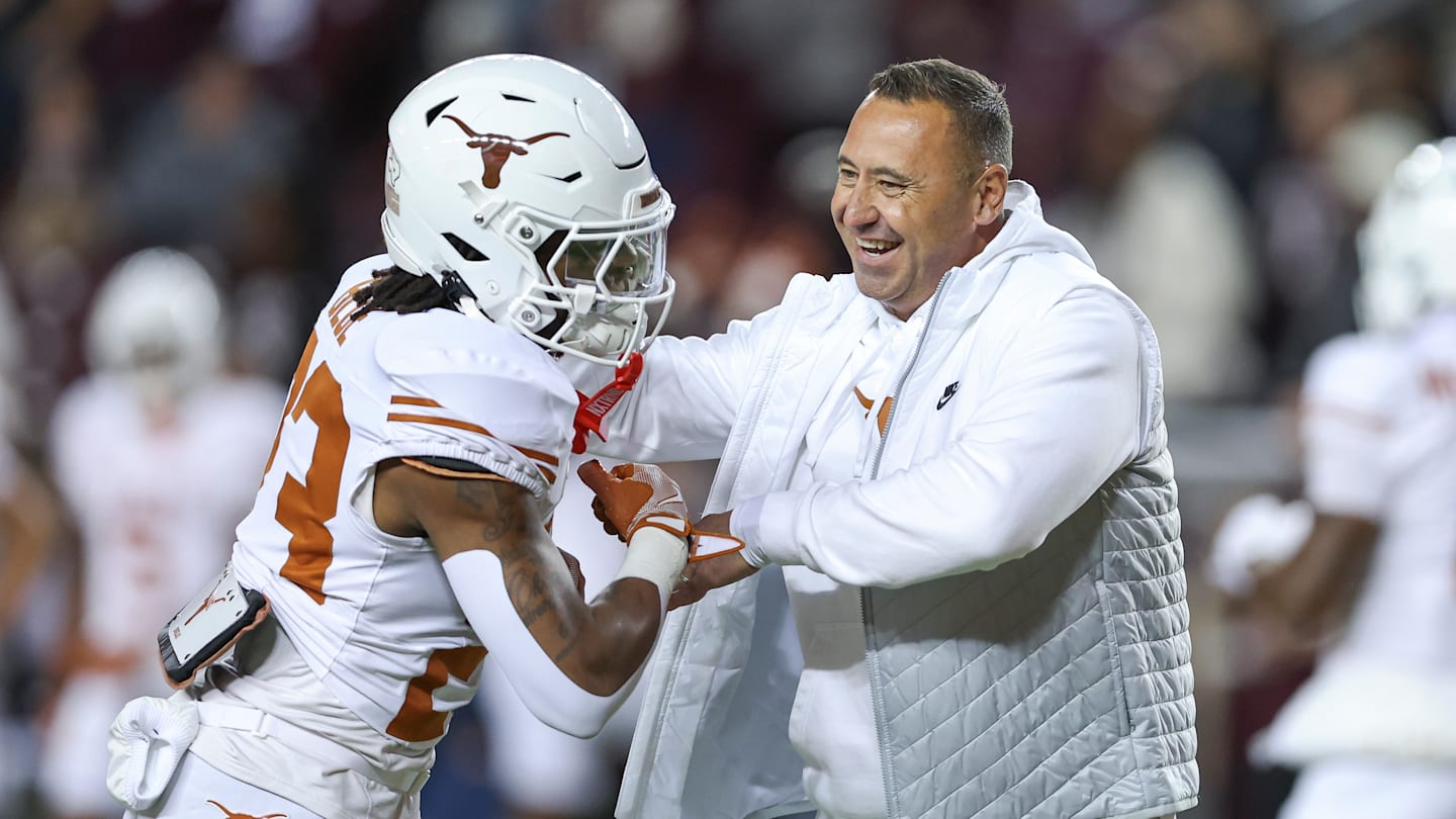 Cowboys rookie Jaydon Blue trolled by veteran teammate over Longhorns loss