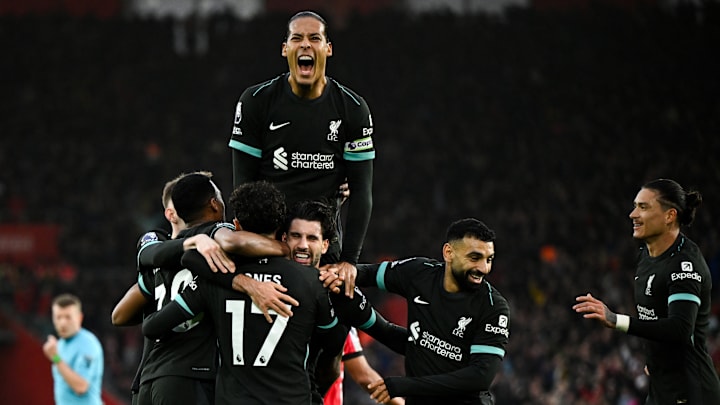 TOPSHOT-FBL-ENG-PR-SOUTHAMPTON-LIVERPOOL