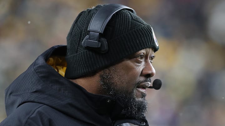 Should the Dallas Cowboys consider trading for Pittsburgh Steelers head coach Mike Tomlin?