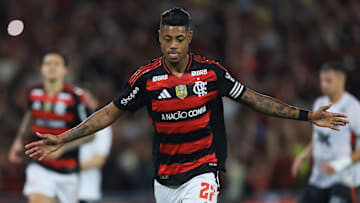 Flamengo buscará absolvição do atacante após condenação