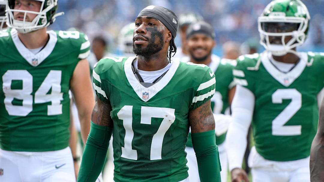 Sep 15, 2024; Nashville, Tennessee, USA;  New York Jets wide receiver Malachi Corley (17) takes the field against the Tennessee Titans during the first half at Nissan Stadium. Mandatory Credit: Steve Roberts-Imagn Images