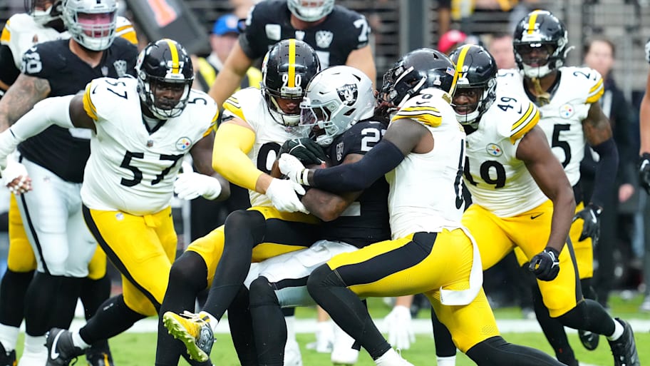 T.J. Watt and Patrick Queen are two of the Steelers’ three best defenders and give Pittsburgh a strong foundation to build upon. | Stephen R. Sylvanie-Imagn Images