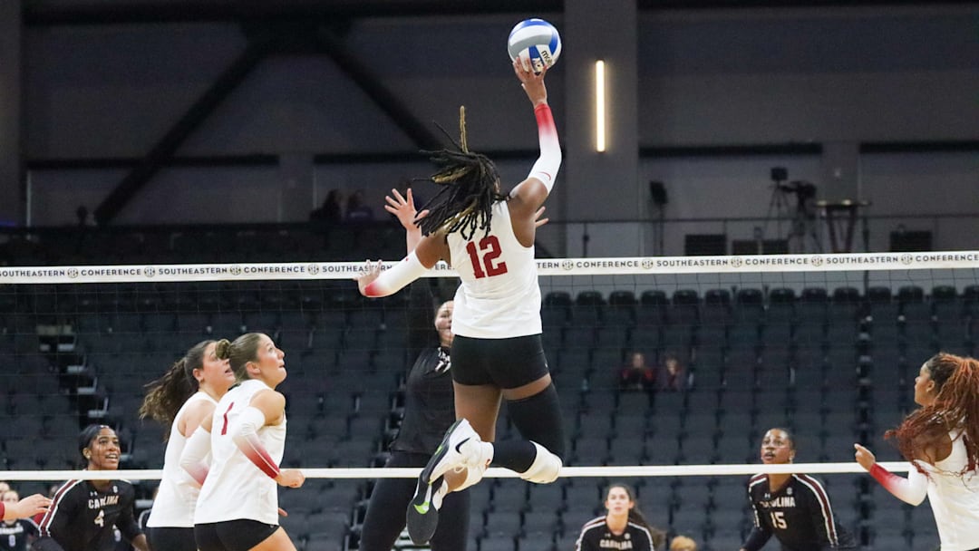 "Vic Barrett tips one over to make it 20-13 Alabama"