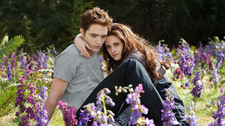 ROBERT PATTINSON and KRISTEN STEWART star in THE TWILIGHT SAGA: BREAKING DAWN-PART 2