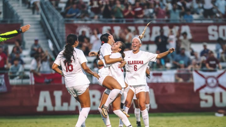 Alabama soccer celebrates goal vs. UNA