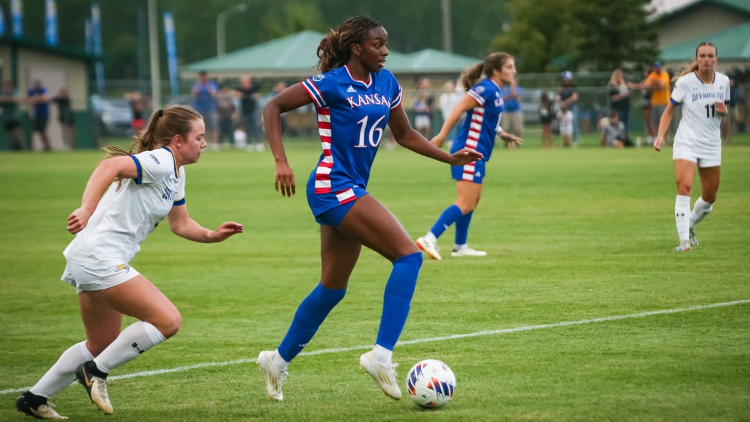 Kansas Soccer Defender Assa Kante