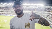 Neymar jogou no Santos de 2009 a 2013