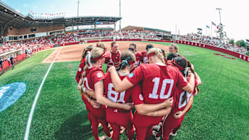 Alabama Softball vs. Oklahoma in Norman Super Regional Game 1