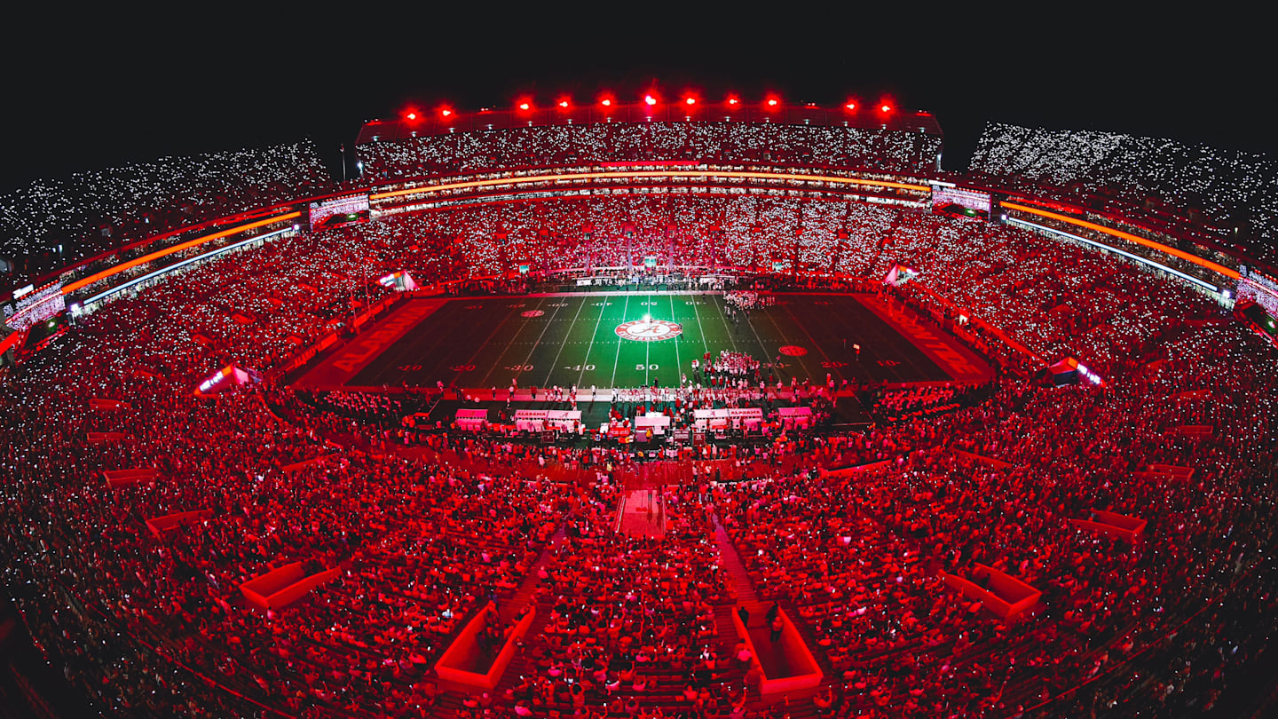 How Rare Alabama's SEC Opener against No. 2 Is