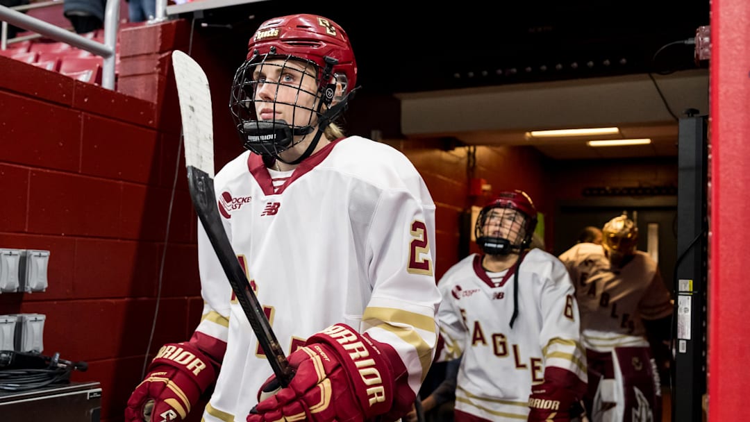 Madelyn Murphy ahead of matchup with Providence. Murphy would go on to score a goal and provide three assists.