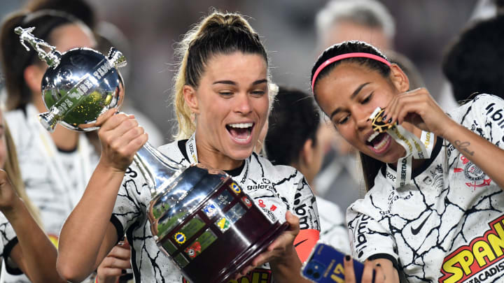 Libertadores Feminina passa a ser transmitida na CazéTV