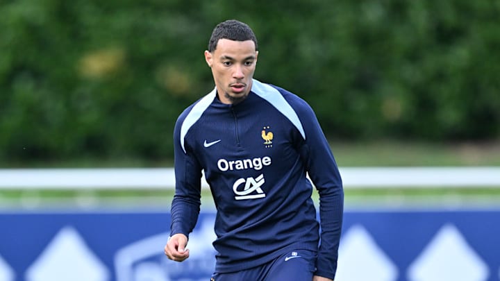 Hugo Ekitike lors d'un entraînement des Bleus. Hugo Ekitike lors d'un entraînement des Bleus.