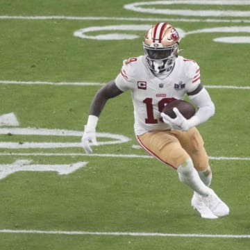 Feb 11, 2024; Paradise, Nevada, USA; San Francisco 49ers wide receiver Deebo Samuel (19) runs with the ball against the Kansas City Chiefs LVIII between Kansas City Chiefs and San Francisco 49ers at Allegiant Stadium. Mandatory Credit: Joe Camporeale-USA TODAY Sports