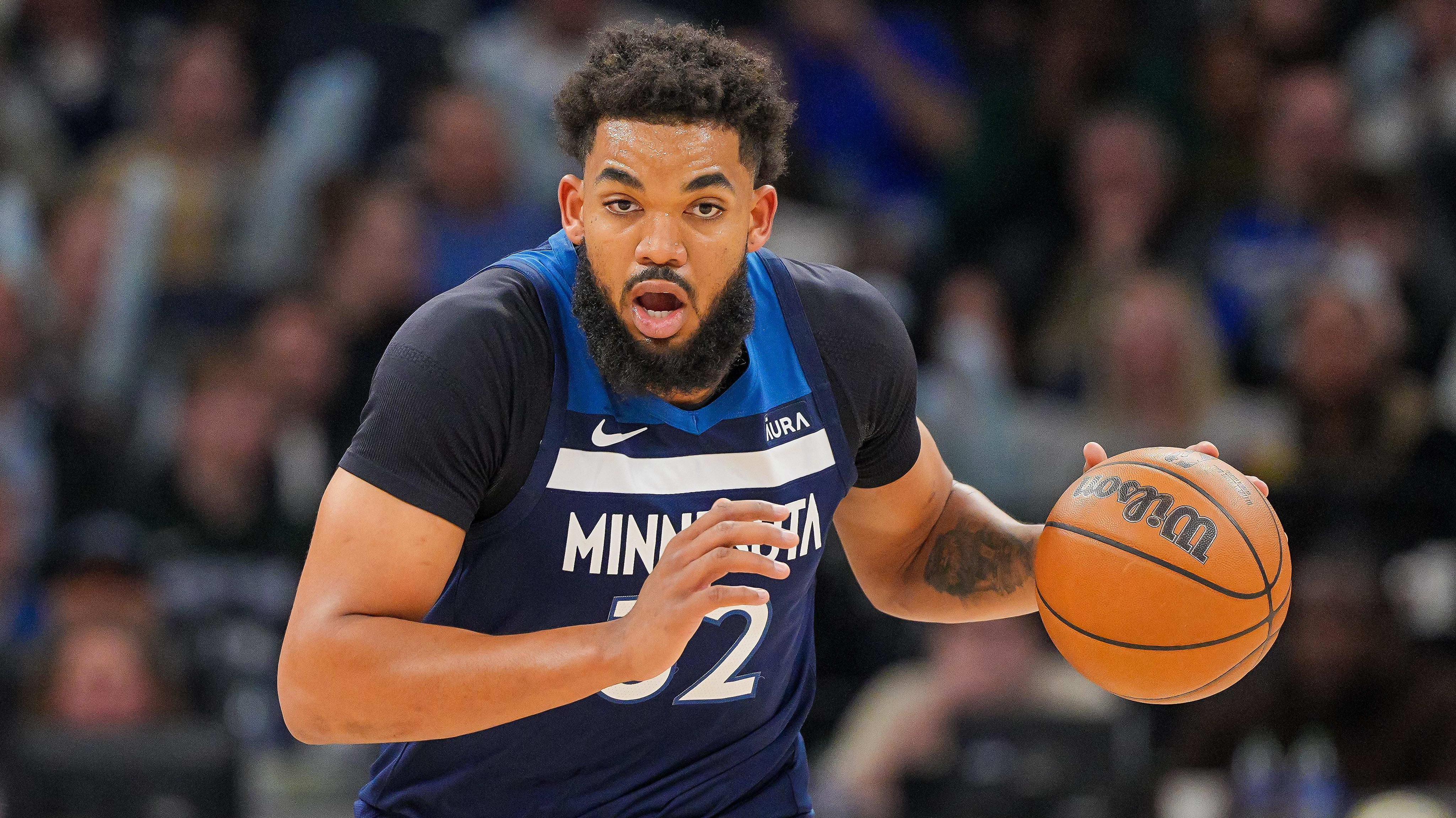 Towns ‘on track’ to return Friday against Hawks