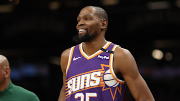 Milwaukee Bucks v Phoenix Suns