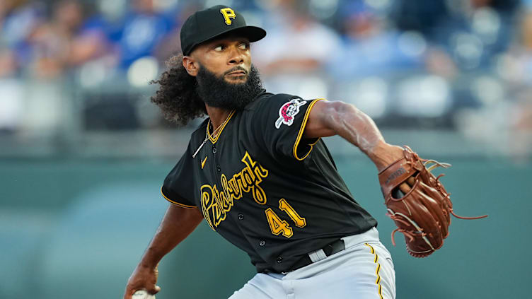 Aug 30, 2023; Kansas City, Missouri, USA; Pittsburgh Pirates starting pitcher Andre Jackson (41)