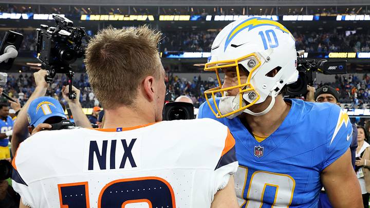Denver Broncos v Los Angeles Chargers